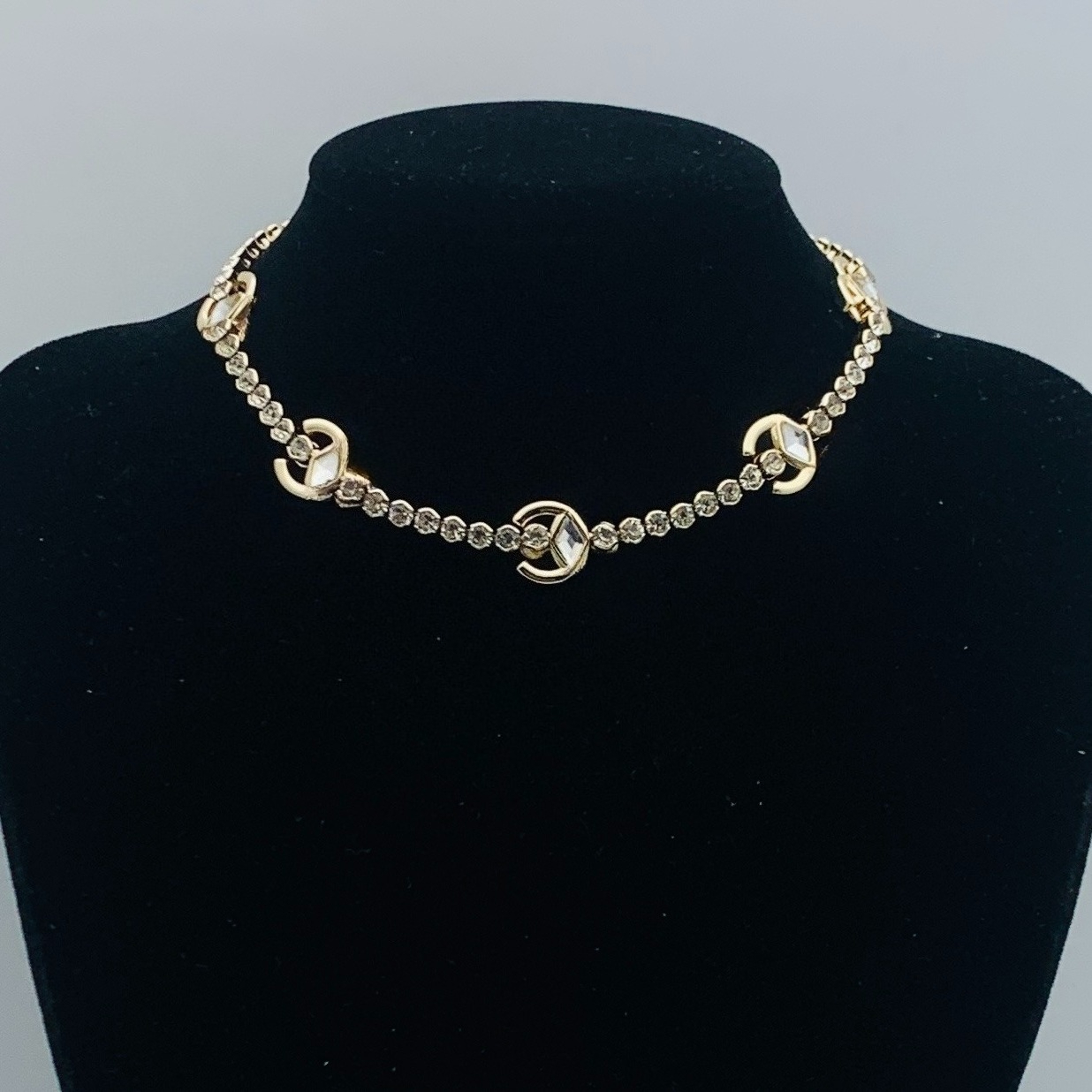 Designer Necklace Luxury Crystal Pendant Necklace Letter Charm Gold Plated Chain Choker For Women Fashion Jewelry Gift