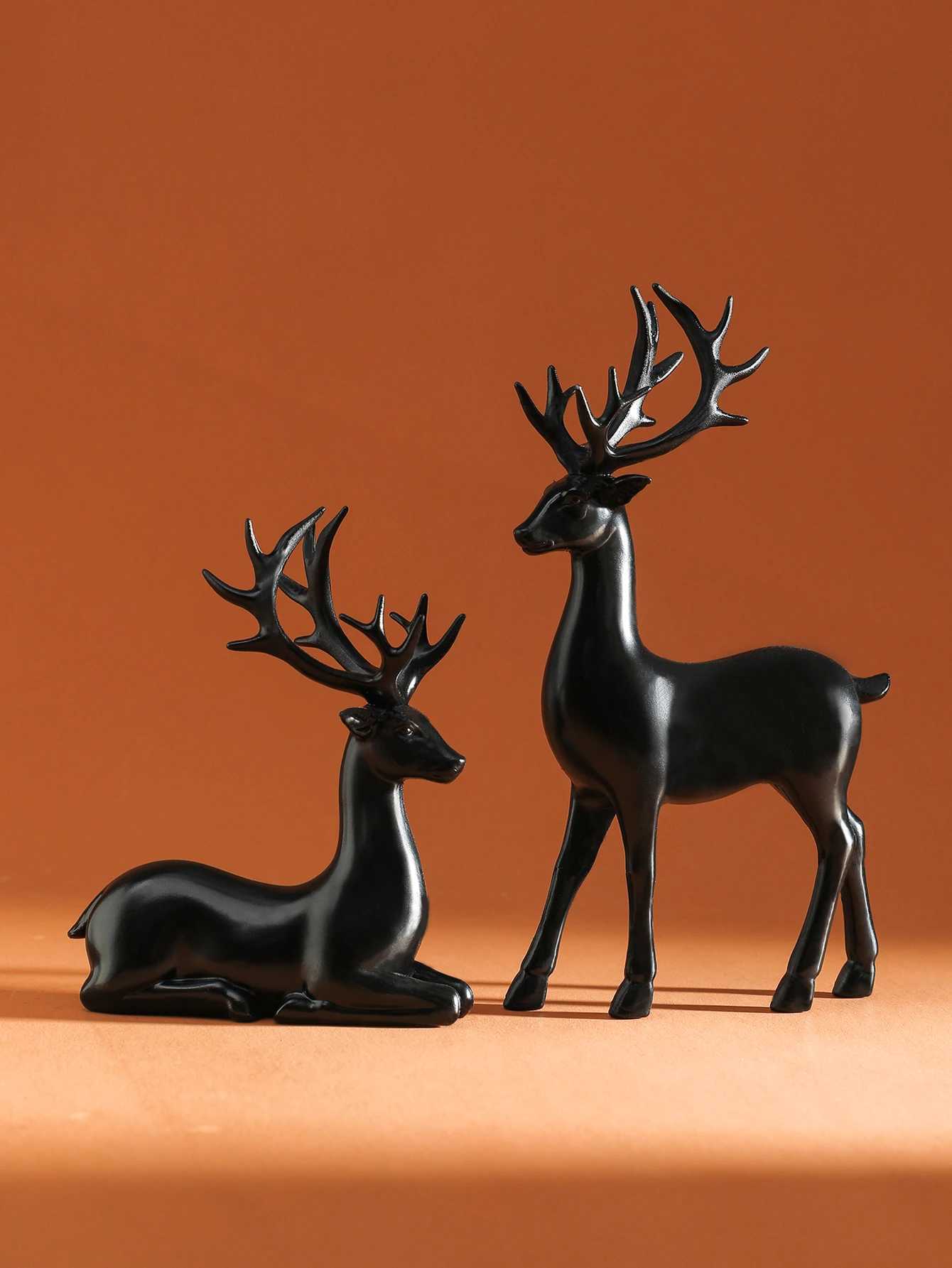 2 Pcs Reindeer Christmas Table Decoration for Home Indoor Xmas Holiday Small Statue Rustic Table Decor Christmas Reindeer Decor C251020