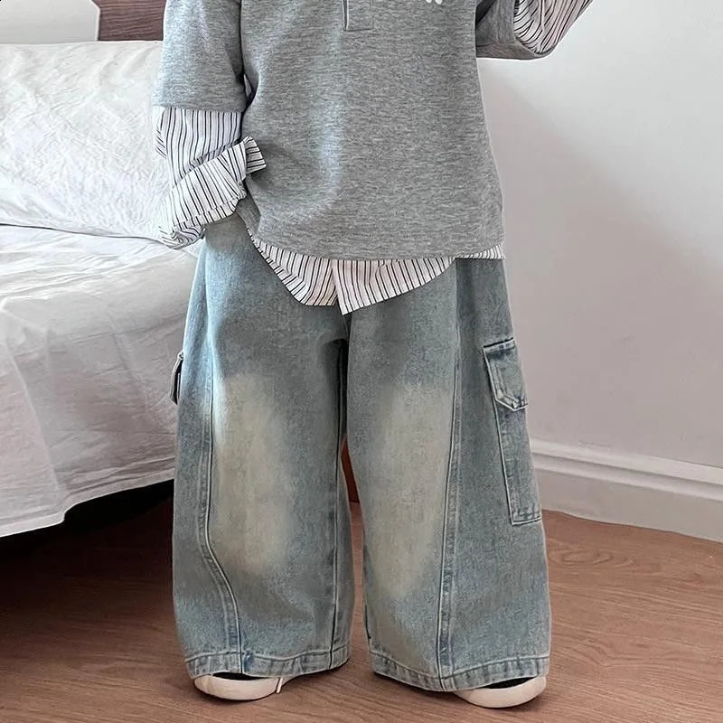 18Y Boys Autumn Jeans Versatile Elastic Wiast Children Trousers Loose Casual Toddler Boy Wide Leg Pants Kid Denim Pant 251014