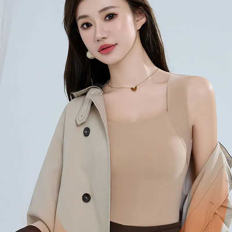 Thermal Underwear Winter New Heating Velvet Warm Tank Tops Solid Color Underwear Women Bottoming Wear Slim WaistcoatT251020