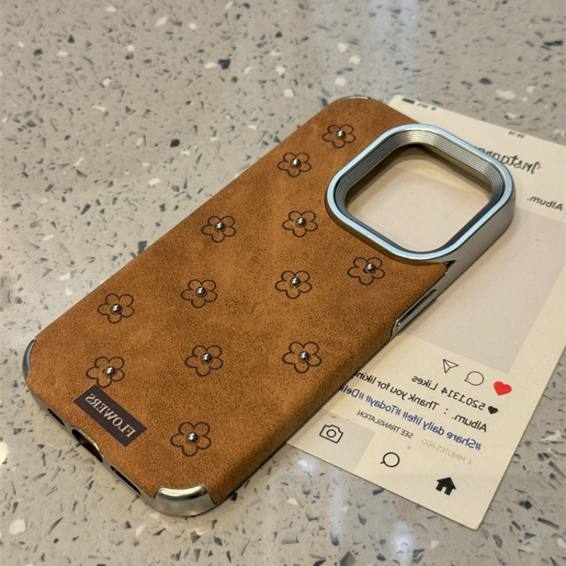 Autumn and Winter Brown Leather Three-Dimensional Flower Suitable for iphone 17promax Phone Case iPhone16 Anti-Fall 15/14