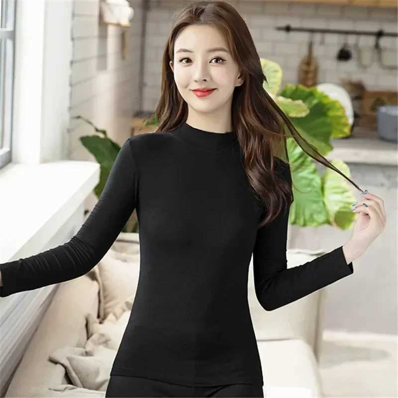 95Cotton Womens Thermal Underwear Solid Turtleneck Long Johns Suit Winter Thermo Clothes Pajamas Female Second Skin Inner WearT251020