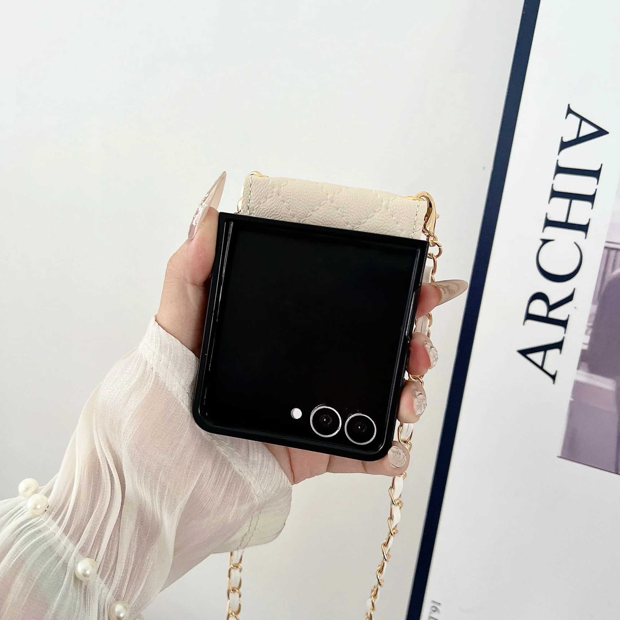 For Women Luxurious Fragrant Pearl Crossbody Card Holder Wallet Phone Case for Galaxy Z Flip 7 6 5 4 3 Shockproof Cover J251114