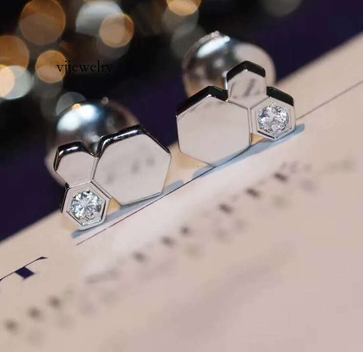 Luxury 18k Gold Plated Titanium Material Bee My Love Stud Earrings for Women - Engagement Dia for Men engagement stud earrings Jewelry