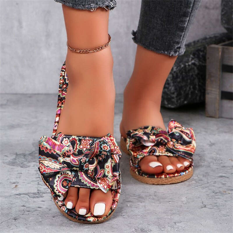 2025 new summer free shipping large size outdoor designer slippers bowknot flat heel womens sandals