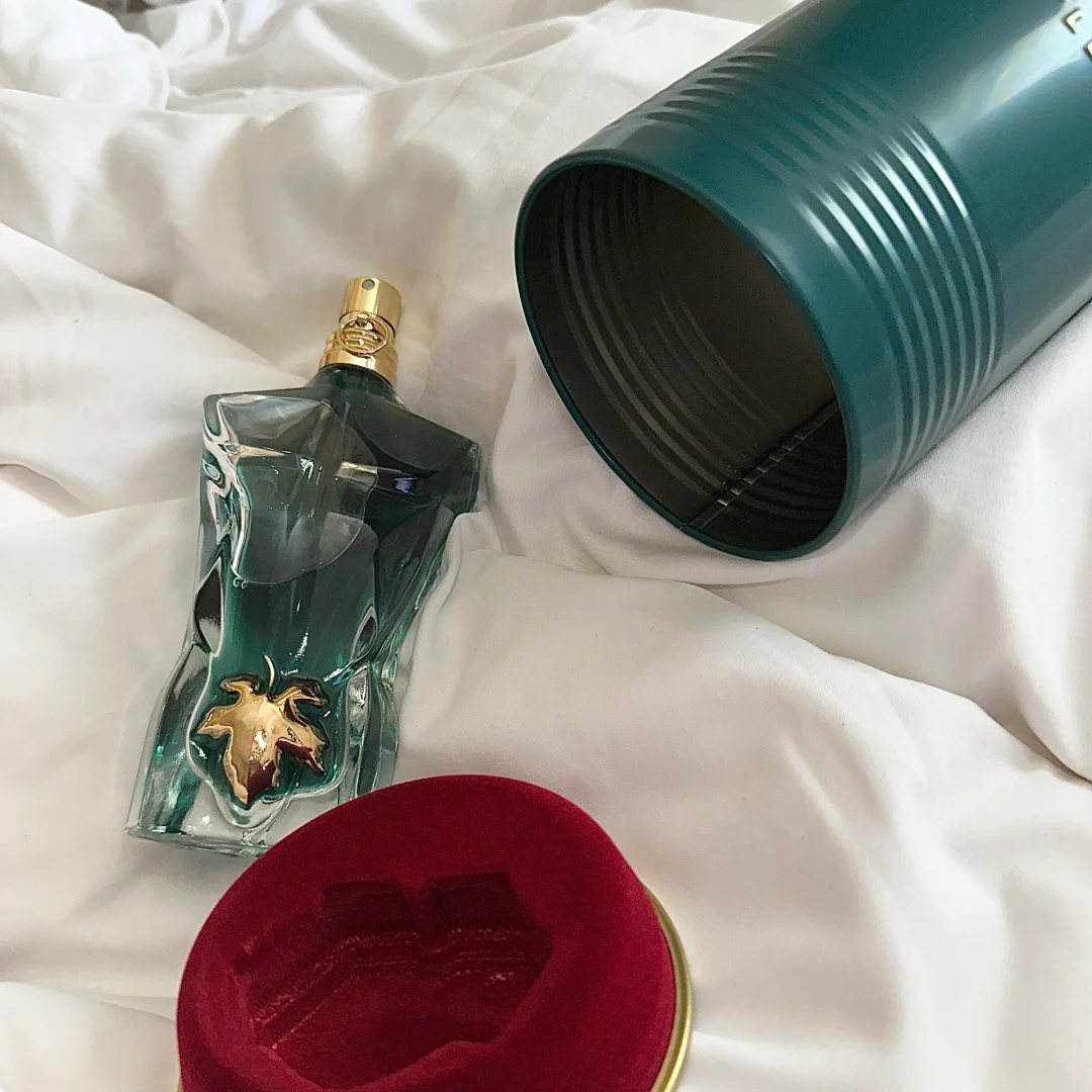 Mens Perfume Divine Fragrance Lady Perfumes Luxury Desgin Personality Body Spray So Female Gift Fast Shipping High Quality