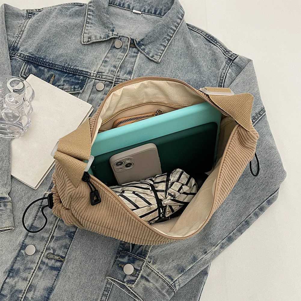 Corduroy Stylish Dumpling Bag Large Capacity Fashion Shoulder Bag Adjustable Strap Crescent Crossbody Bag Trendy Carrying BagT251020