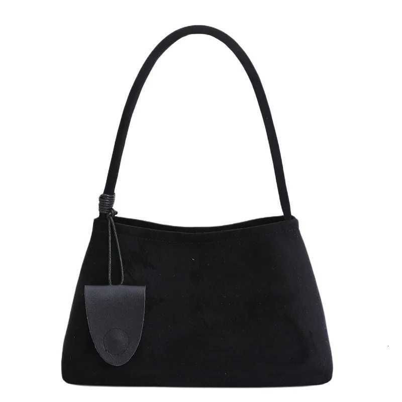 2025 Autumn Matte Shoulder Bags for Women Large Capacity Vintage Tote Bags Solid Commuter Travel Purse HandbagsT251020