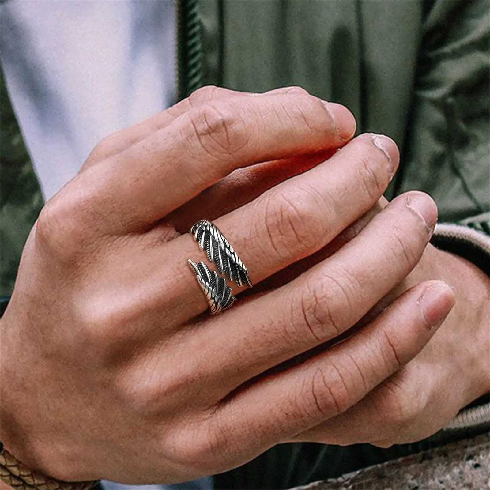 Vnox Men Women Angels Wing RingDevil Wing Feather Finger Band Adjustable Open Ring Jewelry Gift J251020