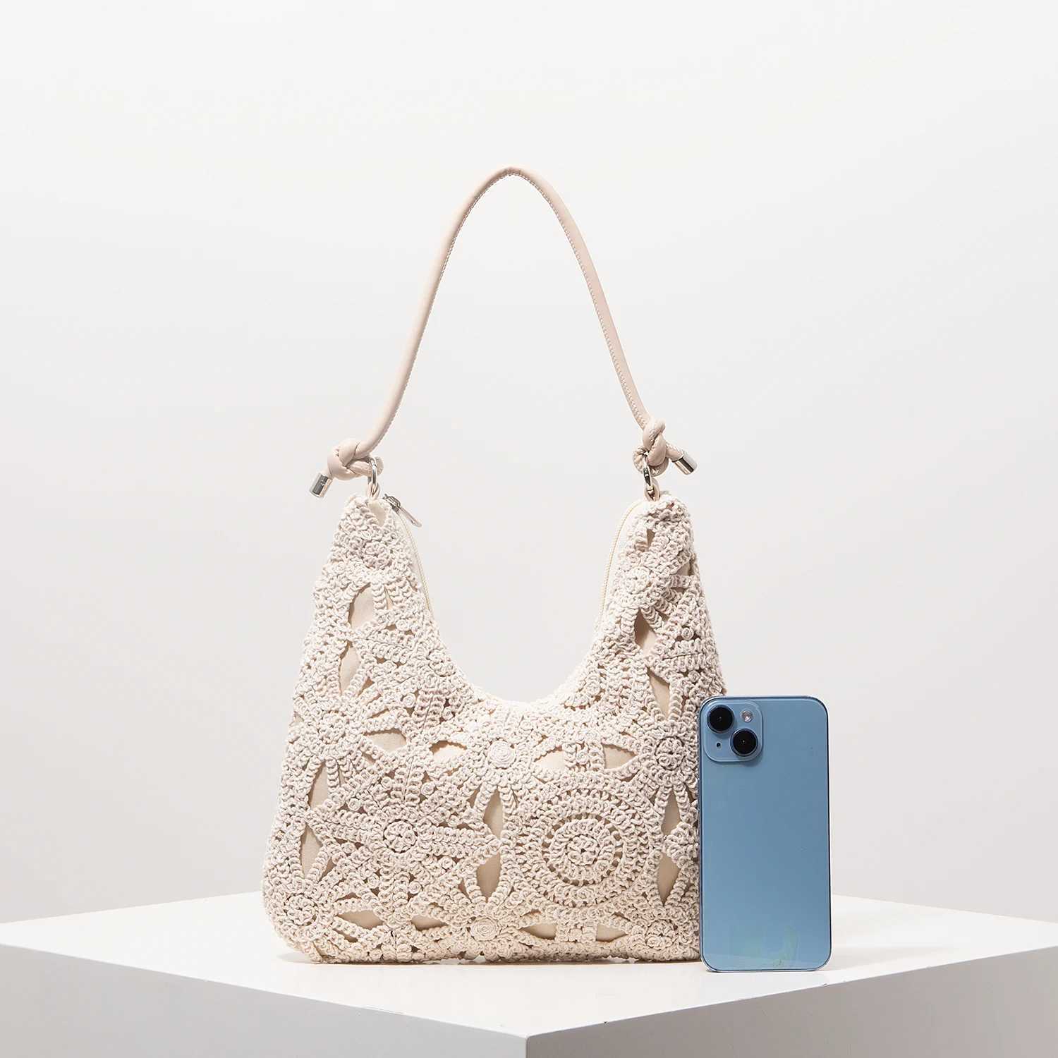 Pattern Hollow Woven BagBoho Beach Bags Premiun Style Shoulder Bag For LadiesVacaition Outfits WomenTravel Must HavesT251020