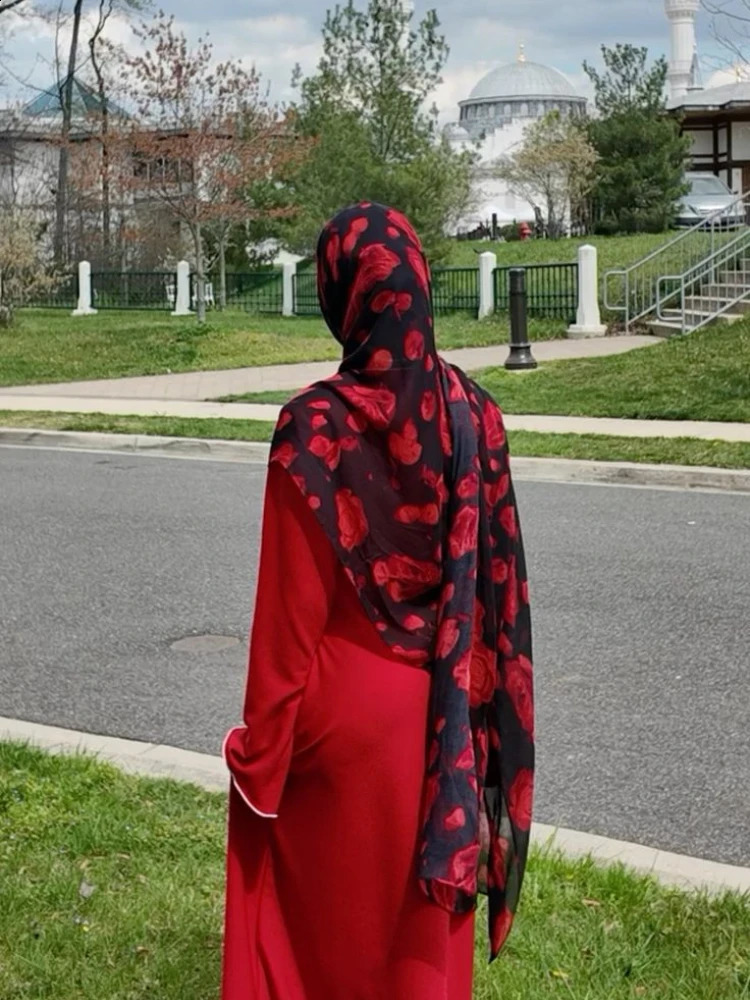 Rose Flower Print Hijab Chiffon Print Scarf hijabs for women Romantic Fashion Ladies Silk Shawl turbans for women Travel Shawl 251017