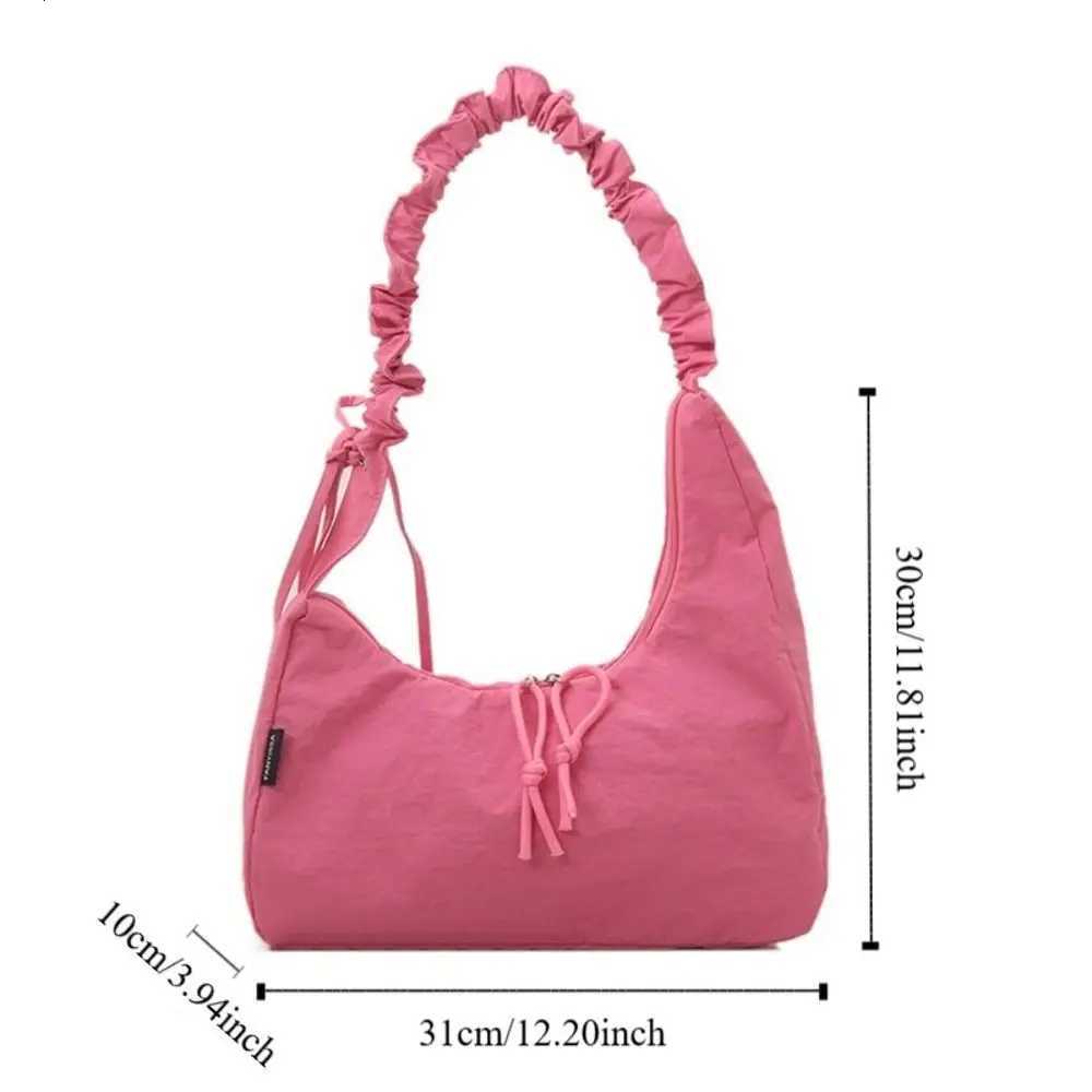 Fashion Lightweight Pleated Dumpling Bag Nylon Versatile Drawstring Bag Large Capacity Casual Womens Shoulder Bag HandbagT251020