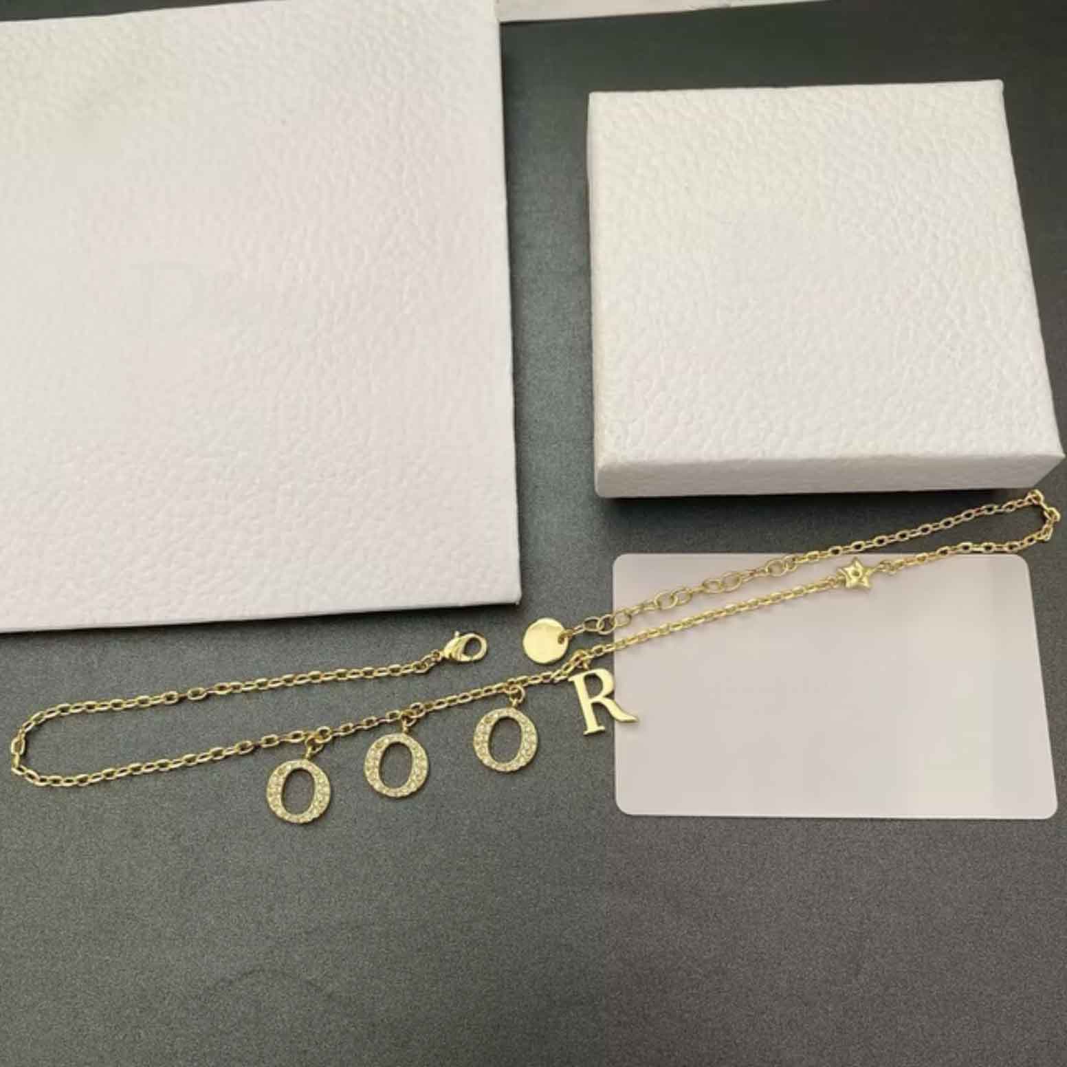 Designer necklace choker Women Classic Gold-Plating Letter Pendant Necklace designer Bracelet Earring Fashionable charm jewelry woman designer