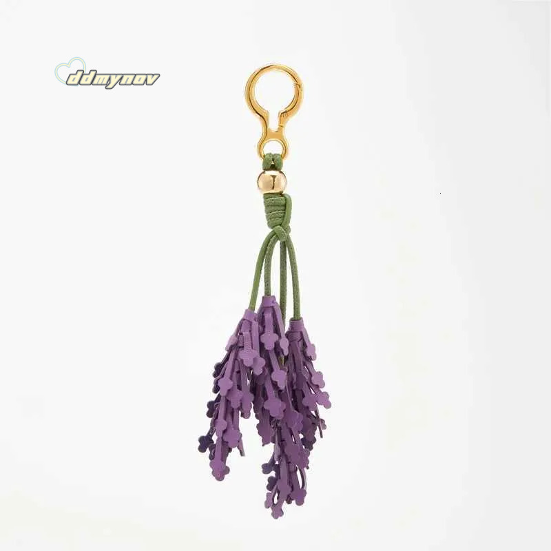 Lavender Leather Charm Purple Flower Keychain Pendant Decoration High Girl Gift Bag Accessories Z250611 ddmynov ddmynov