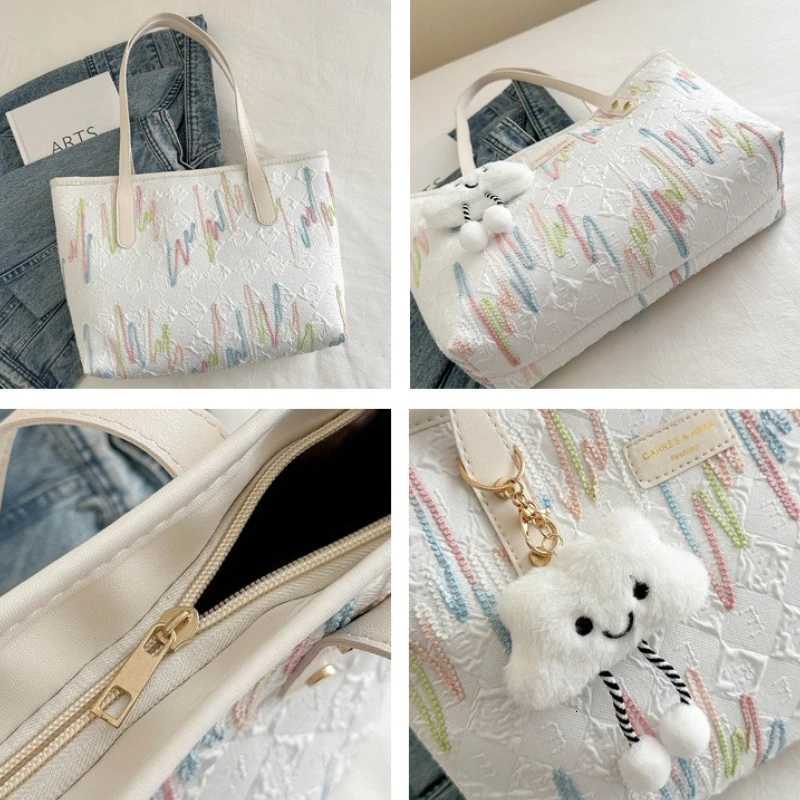 Leisure Commuting Large Capacity Bag for Women New Fashion College Student Class Shoulder Bag Striped Embroidered Tote BagsT251020