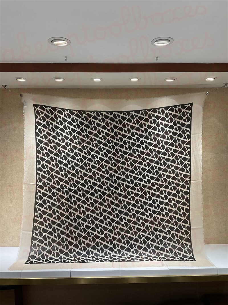 Women's Fashion Luxury Designer Brand V 30% Silk 70% Cashmere Letter Alphabet Initial Pattern Square Scarf Scarves Shawl Wraps 140*140CM S83