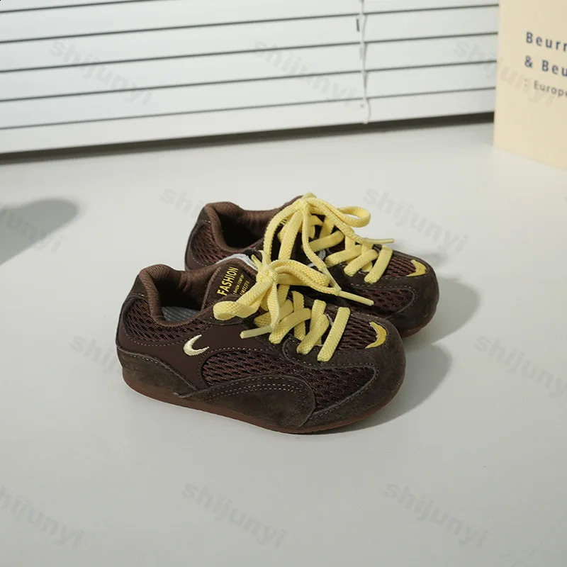 Baby Sports Shoes Autumn Childrens Soft Bottom Anti Slip Retro Sneakers Toddler Breathable Comfortable s Casual Shoes 251017 S251027