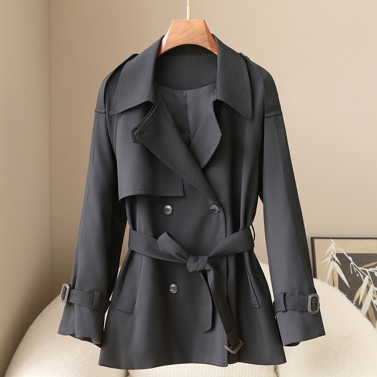 Women's Trench Coats Short Windbreaker Women Spring Autumn Fashion Black Trench Coat Loose Coats Female DoubleBreasted Outerwear 230822