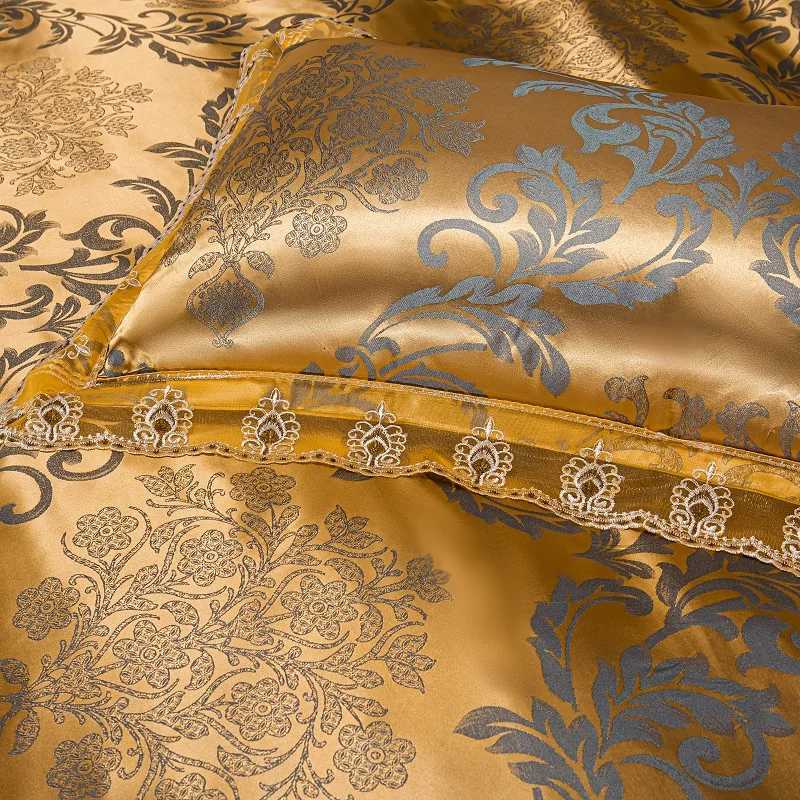Luxury Euro Gold Satin Jacquard Lace Bedding Set Soft Silky Single Queen King Double Duvet Cover Set Bed Sheet Set PillowcasesXJ251015