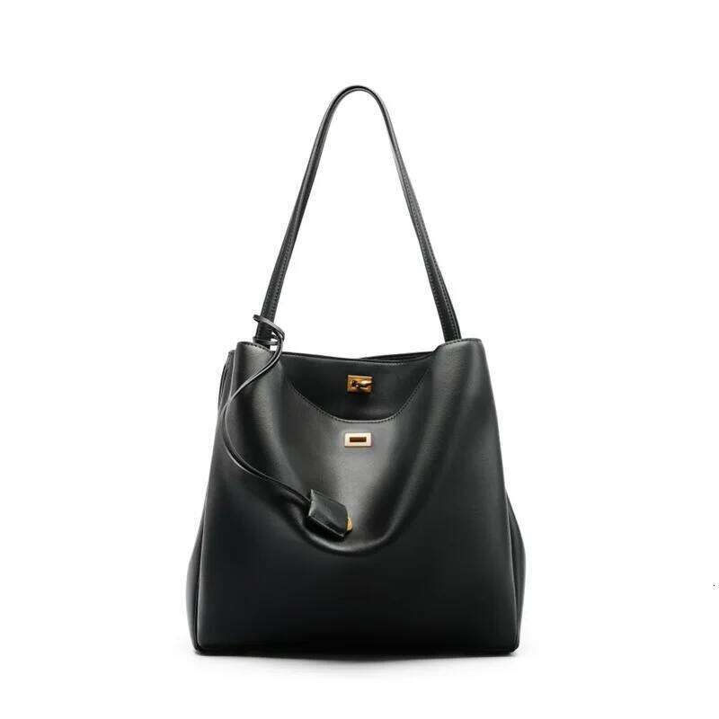 Rodeo Leather Shoulder Bag, Armpit Top Layer Cowhide, Large Capacity Women's Commuting High-End Tote Bag Suotong1020