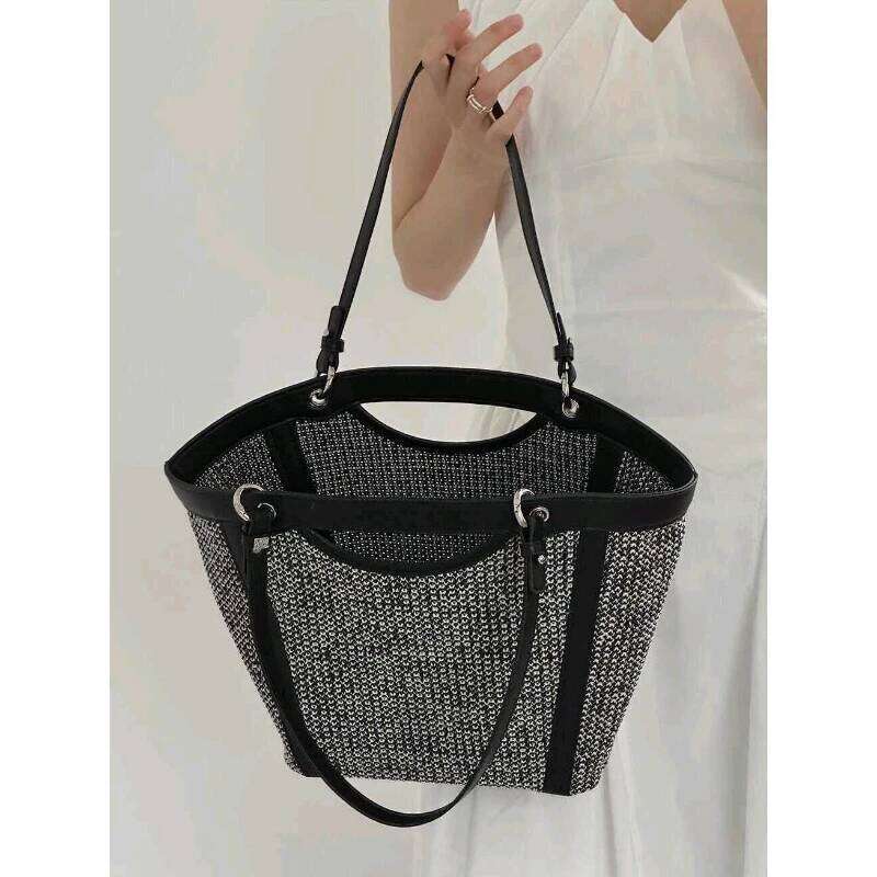 New Large Capacity Vegetable Basket Straw Shoulder Underarm Bag Suotong2520