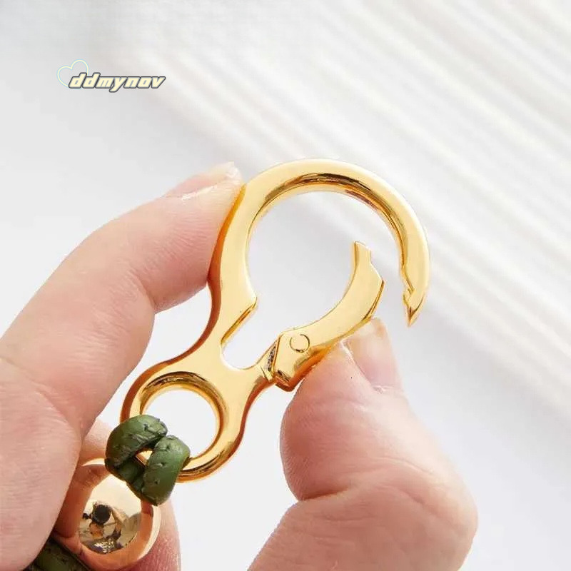 Lavender Leather Charm Purple Flower Keychain Pendant Decoration High Girl Gift Bag Accessories Z250611 ddmynov ddmynov