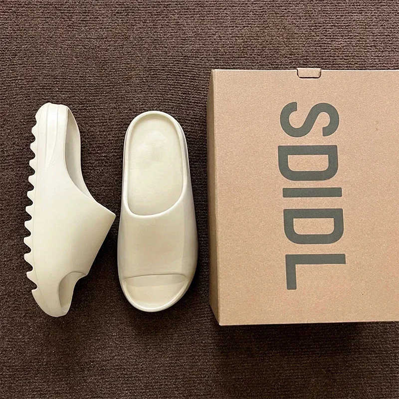 Brand High Quality Super Soft EVA Sole Summer Slippers for Men Bathroom Slippers Home Slides Couple Beach Sandals Male Slipper M251020