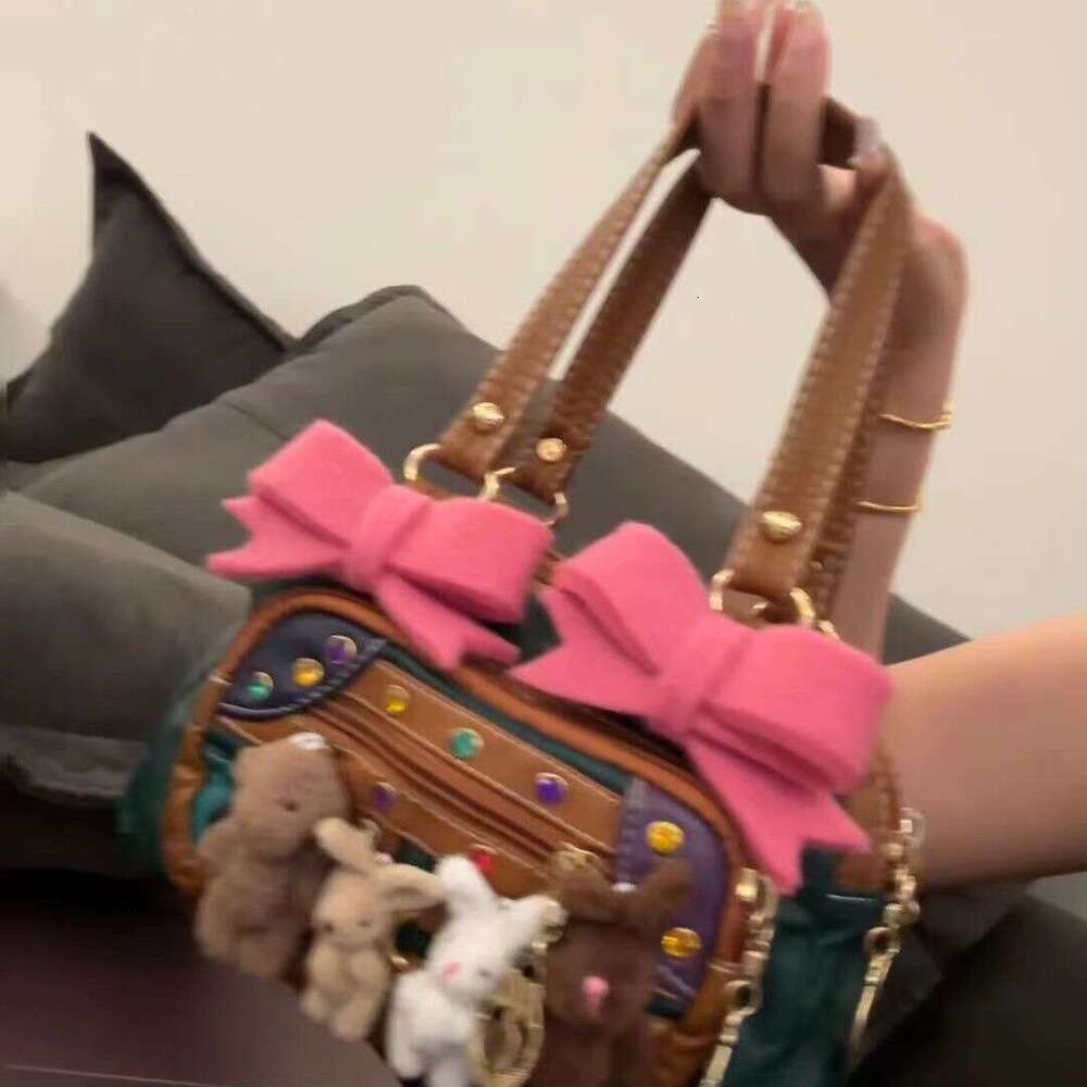 Vintage Second-Hand Bag Niche Personality New Cute Bunny Y2K Hot Girl Subculture Handbag