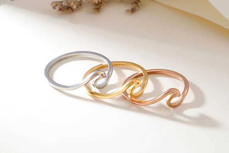 316L Stainless Steel Wave Rings For Women Men New Simple Design Sea Wave Shape Ring Size 510 Surf Wavy Jewelry J251020