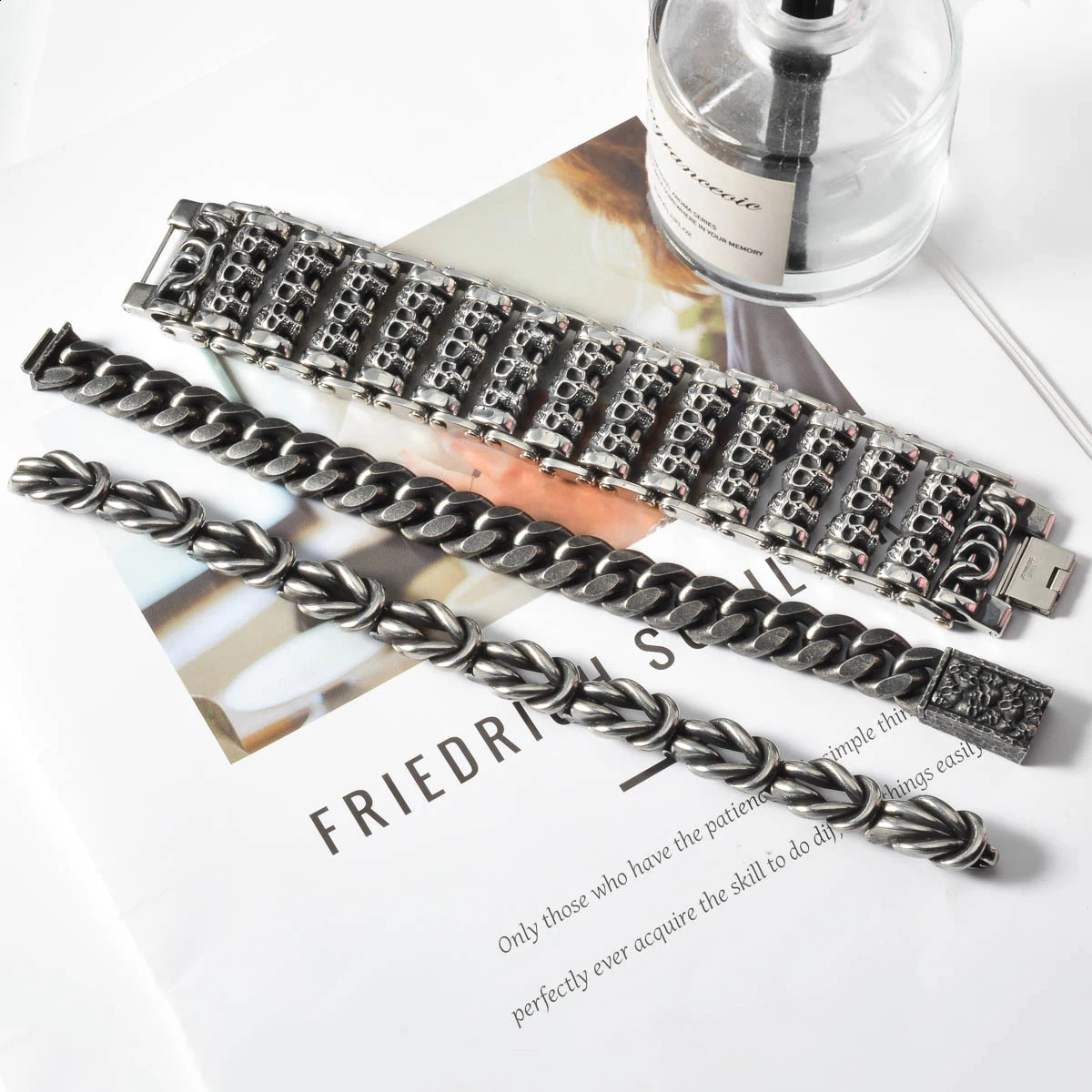 Trendy Stainless Steel Skull Bangles for Men Women Gothic Punk Bracelet Jewelry Fashion Accessories Jewelry Gift 251020