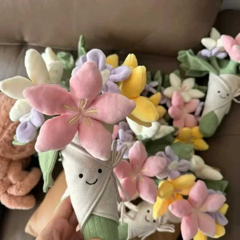 1pcs Handheld Plush Flower Toys Home Parties Eternal Flower Decorations Christmas Lovers Thrift Clubs Gifts J251020