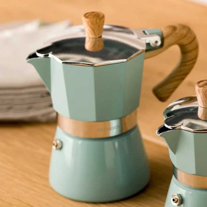 150300ml Aluminum Italian Style Moka Pot resso Coffee Maker Percolator Stove Top Pot Stovetop Coffee Maker Kitchen Tools Y251020