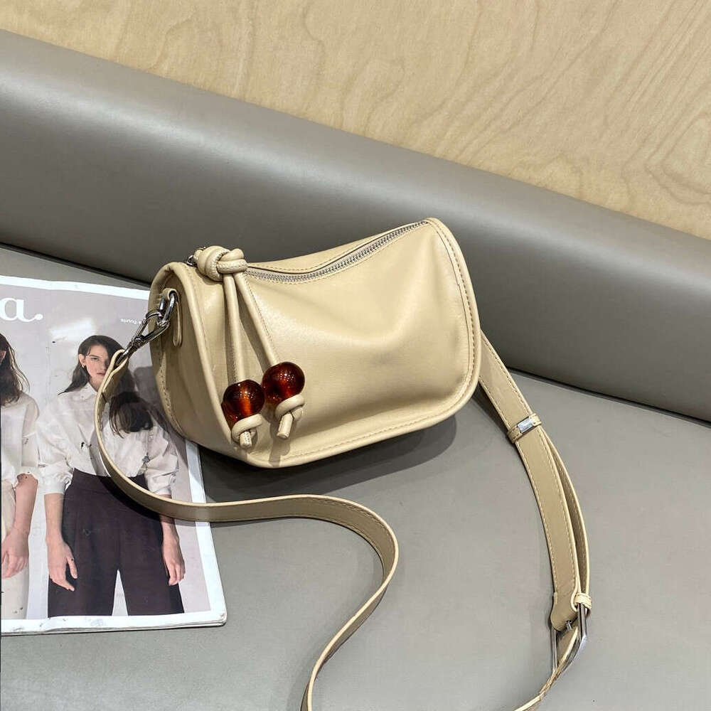 Luxury bag Top Layer Cowhide Pillow Crossbody New Lazy Style Versatile Fashion Commuter Shopping Bag