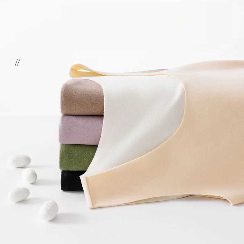 Autumn And Winter German Velvet Thermal Vest For Women With Breast Pads Large Size Seamless Thermal Underwear For WomenT251020