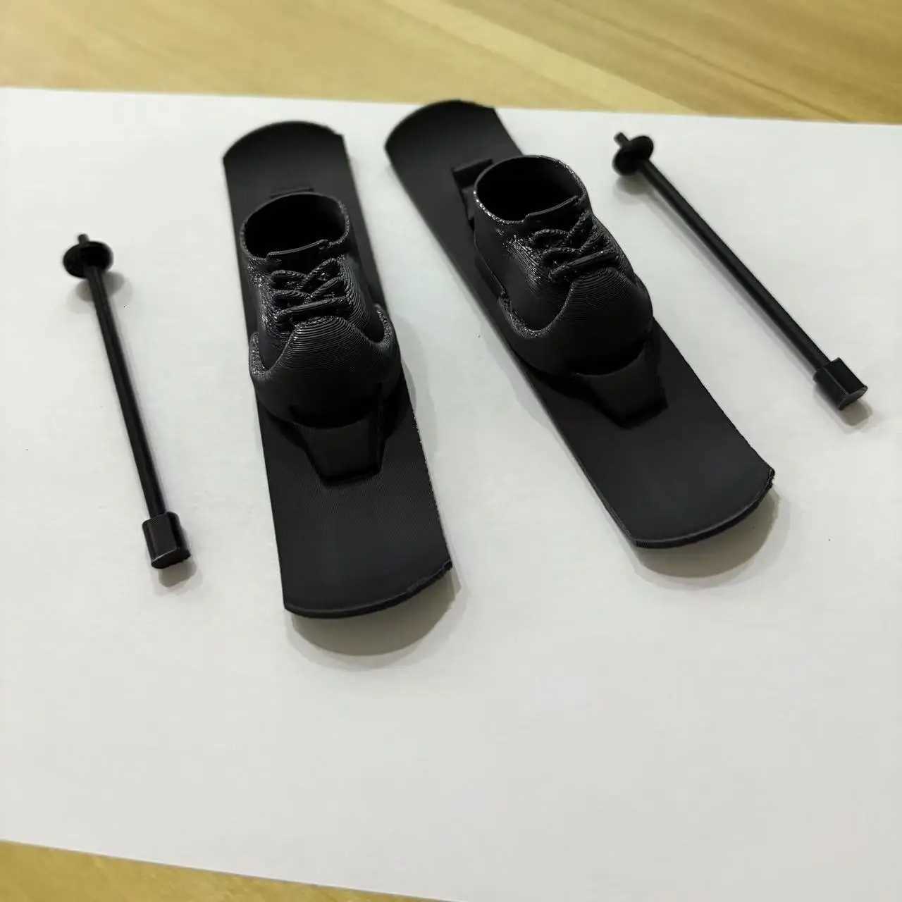 17cm Labubu Doll Winter Ski Snowboard Equipment Set Ropa Labubu V1 V3 Accessories for DisplayT251020