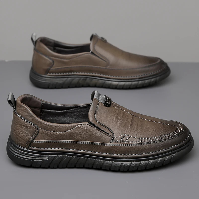 Mens Leather Loafers Non Slip Walking Flats Breathable Outdoor Slip on Casual Shoes for Male Work Office Driving Sneakers Big 48 251013