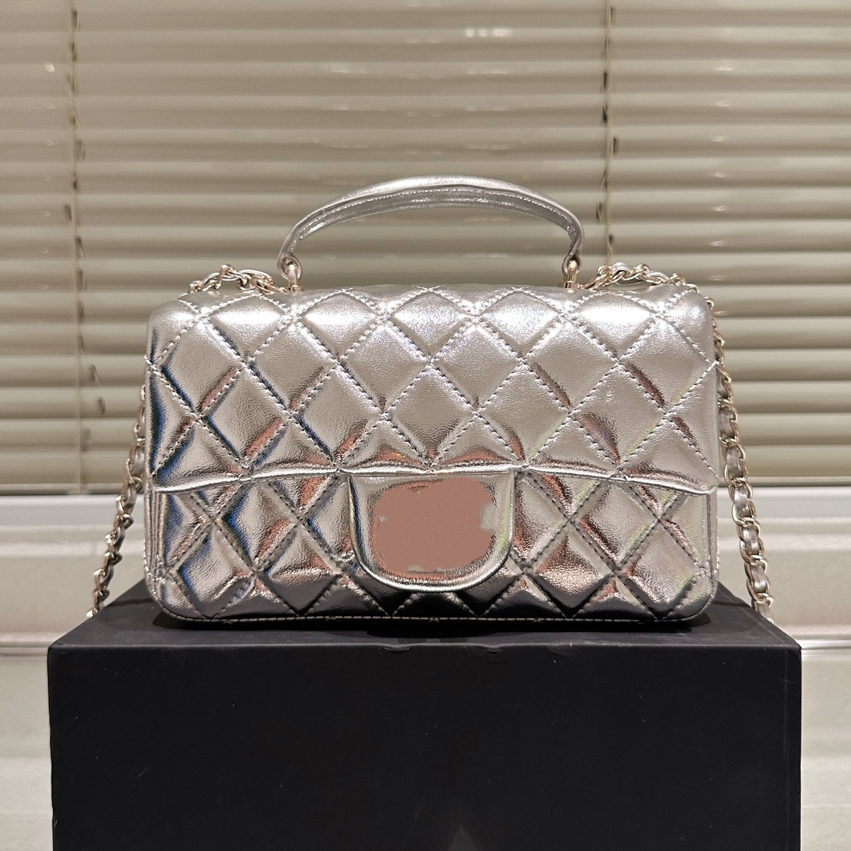 Shiny Leather Women Designer Flap Bag with Handle 20x12cm Diamond Lattice Gold/Silver Metal Hardware Matelasse Chain Square Tote Shoulder Cross Body Handbag Purse