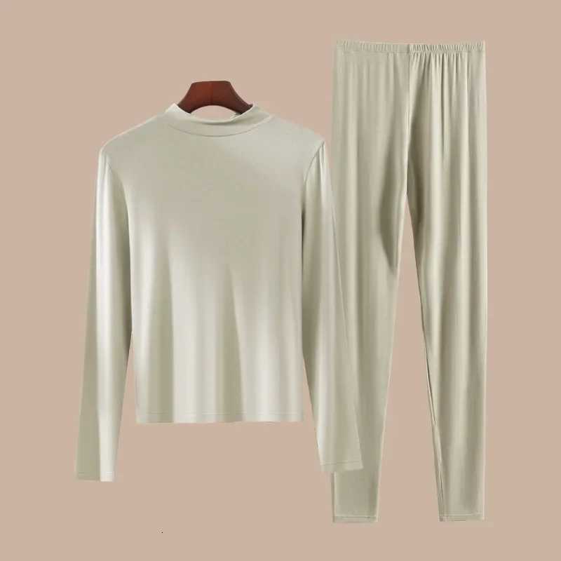 1pcs Women Autumn Longsleeved Tshirt Thin Thermal Undercloths Set Plus Size Half High Collar Slim Fit Warm UnderwearT251020