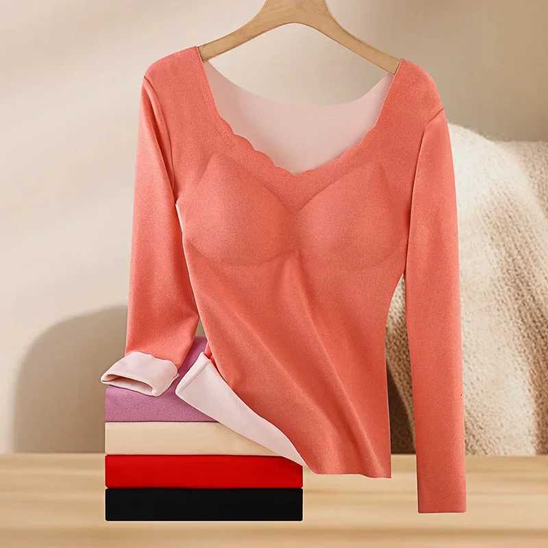 New Women Fall Thermal Top With Bra Long Sleeve Solid Low neckline Slim Tops Autumn And Winter For Women Design senseT251020