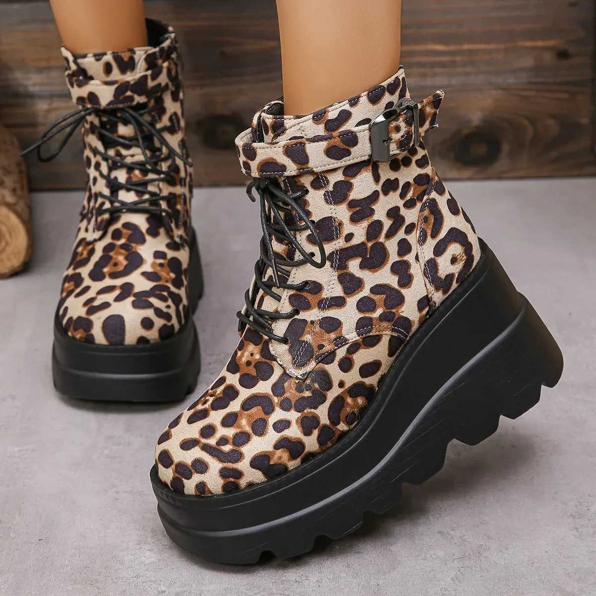 2024 Ladies Shoes Large Size Ankle Womens Boots High Heel Modern Boots Women Leopard Side Zip Frt Laceup Wedge Female ShoesXJ251020