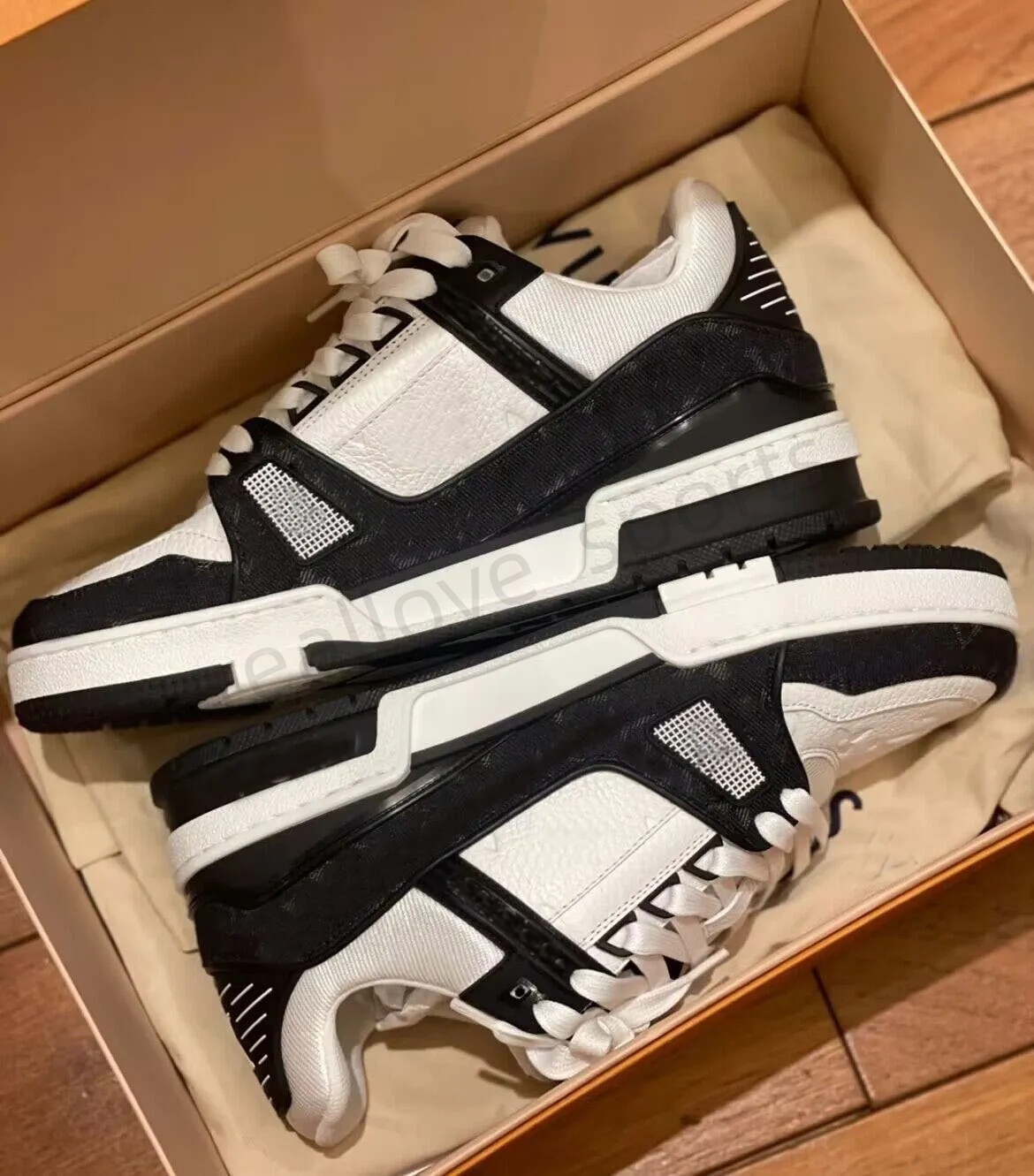 Luxury Designer Trainer Casual Shoes Denim Calfskin Luxury Leather Sneaker Abloh White Green Red Blue Letter Overlays Platform Low mens womens flat Sneakers N26