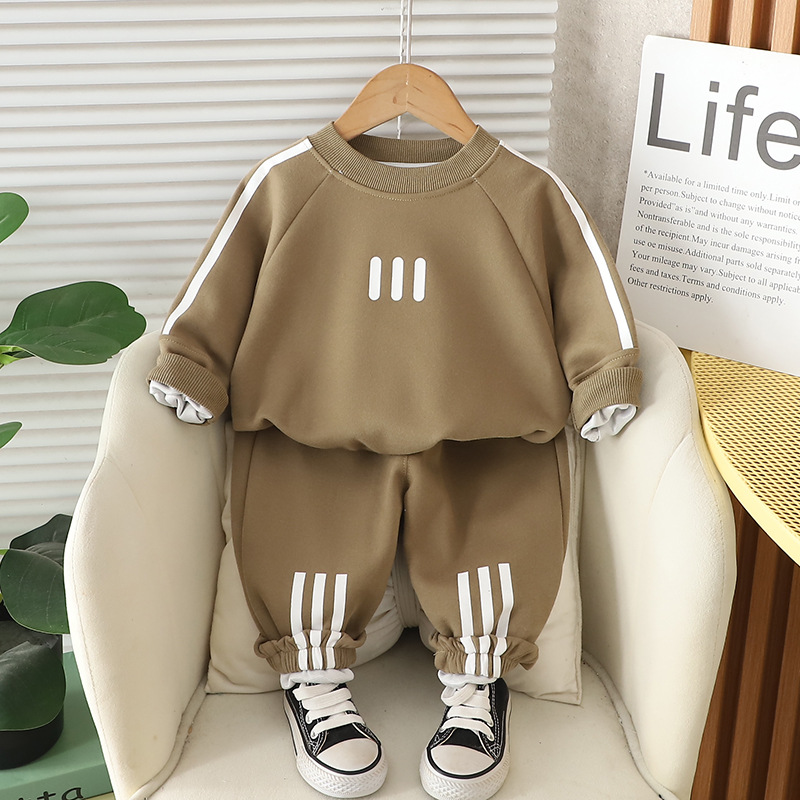 2025 new hot selling striped round neck long sleeved stylish versatile hoodie two-piece set for boys and babies in spring