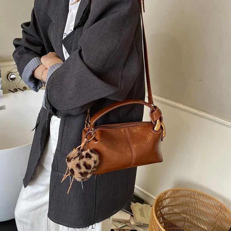 Fashion Leopard Print Handbag Bag Vintage Versatile Shoulder Bag Koreanstyle Casual Crossbody Bag Highquality Suede Women BagsT251020