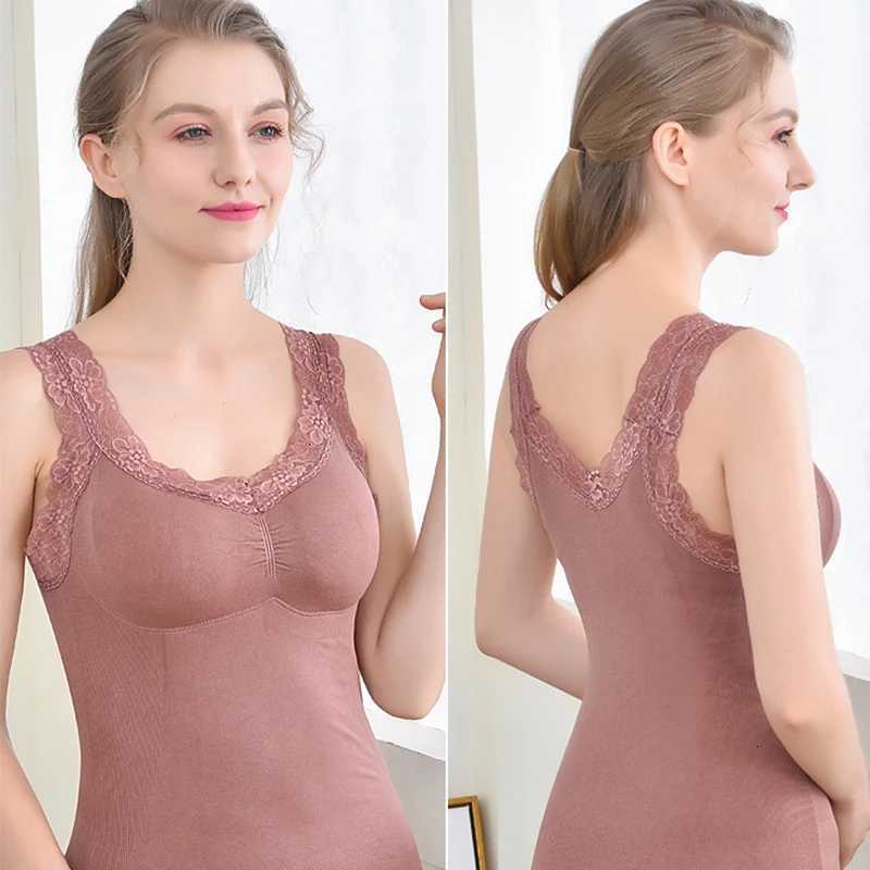 New AutumnWinter Lace Warm Tank Top VNeck Strap Bottom Coat With Plush and Thickened Cover Cup Warm UnderwearT251020