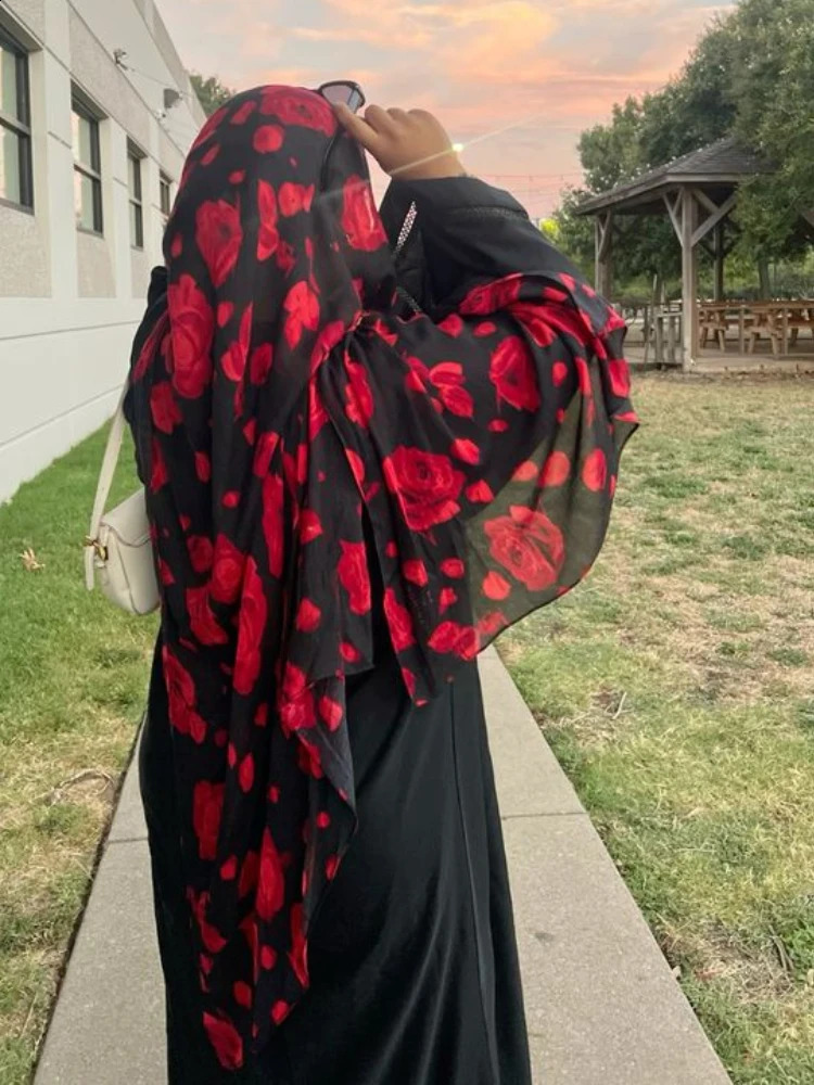 Rose Flower Print Hijab Chiffon Print Scarf hijabs for women Romantic Fashion Ladies Silk Shawl turbans for women Travel Shawl 251017