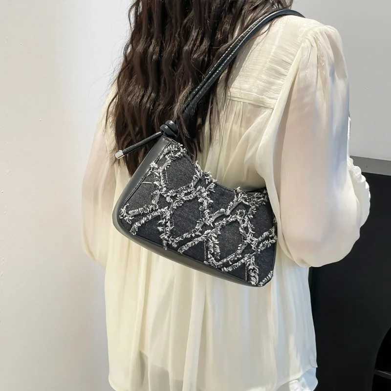 Personality Contrast Underarm Bag New Fashion Ladies Bag Denim Rhombus Mao Shoulder Bag Crossbody Bags for WomenT251020