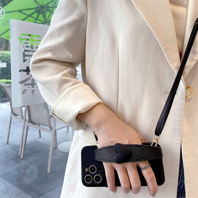 Black Heart Wristband Compatible with iPhone 17 Phone Case iPhone Max Crossbody 16/15 Soft 14 Pro