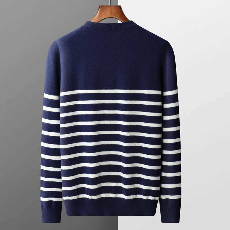 New 100 Merino Wool Knitted Pullover 2025Autumn Man O-Neck Striped Thick Sweater Fashion Loose Joker Youth Tops Warm Base ShirtT251103