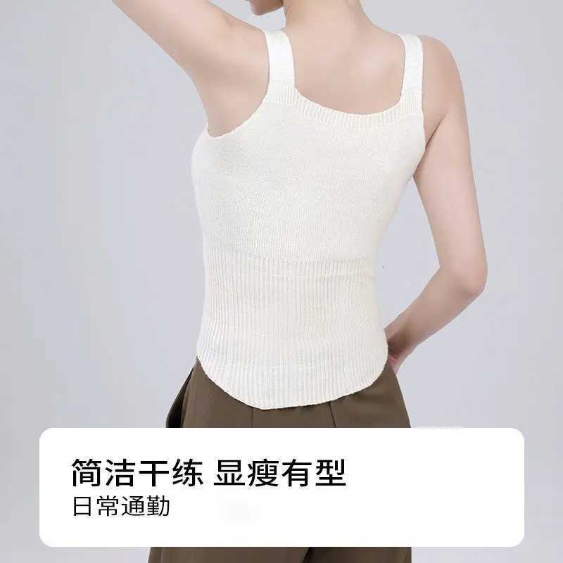 New Womens Highquality Knitted Warm Vest for Autumn Winter Comfortable Breathable with Builtin Chest Cushion Vest UnderwearT251020
