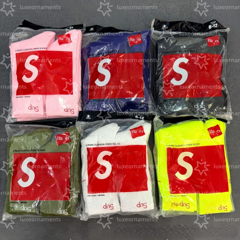 Mens Socks 4 Pairs Pack High Quality Casual Socks Designer Socks cotton breathable Multiple colors skateboarding hip hop socks sports socks supremely socks 10A